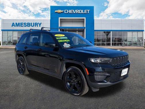 2023 Jeep Grand Cherokee Altitude