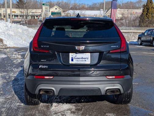 2020 Cadillac XT4 Premium Luxury