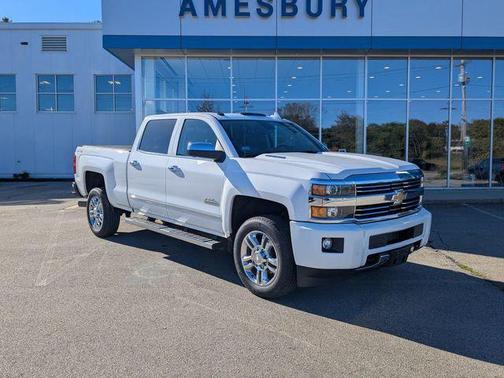 2015 Chevrolet Silverado 2500 High Country