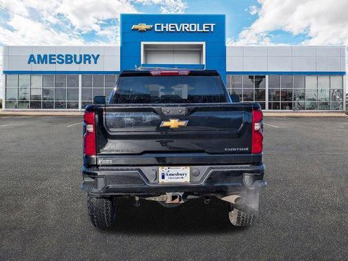 2023 Chevrolet Silverado 2500 Custom