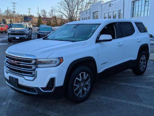 2022 GMC Acadia AWD SLE