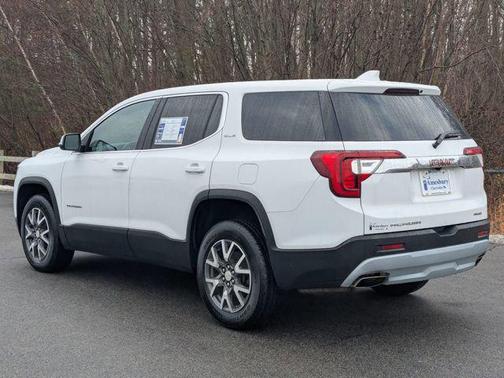 2022 GMC Acadia AWD SLE