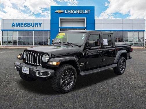 2022 Jeep Gladiator Overland