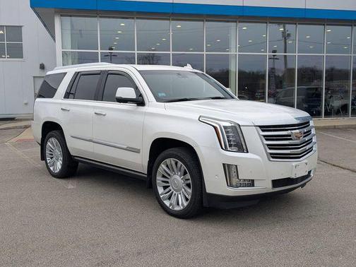 2018 Cadillac Escalade Platinum