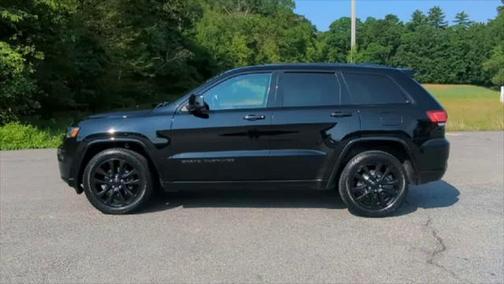 2019 Jeep Grand Cherokee Altitude