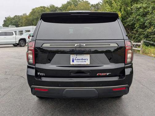 2022 Chevrolet Tahoe 4WD RST