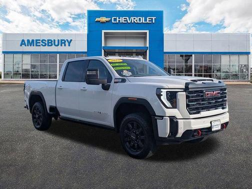 2025 GMC Sierra 2500 AT4