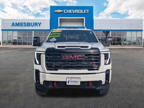 2025 GMC Sierra 2500 AT4