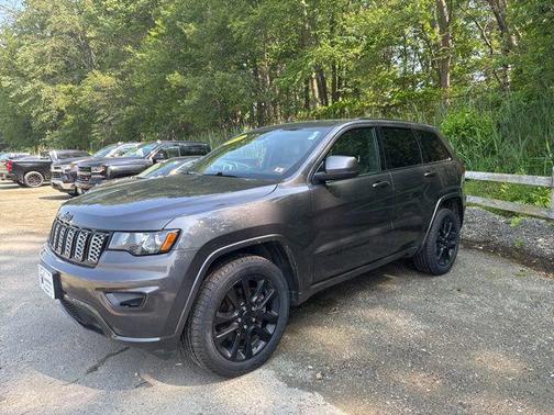 2021 Jeep Grand Cherokee Laredo
