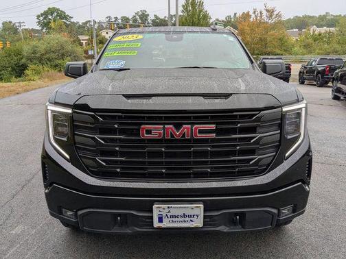 2022 GMC Sierra 1500 Elevation