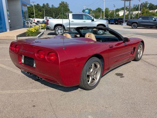 2004 Chevrolet Corvette Base