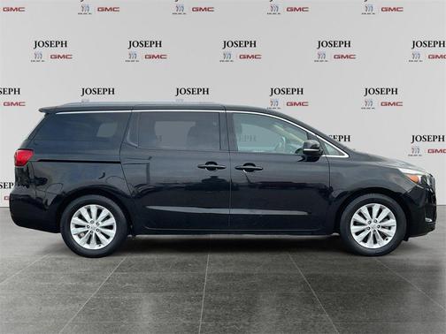 2017 Kia Sedona EX