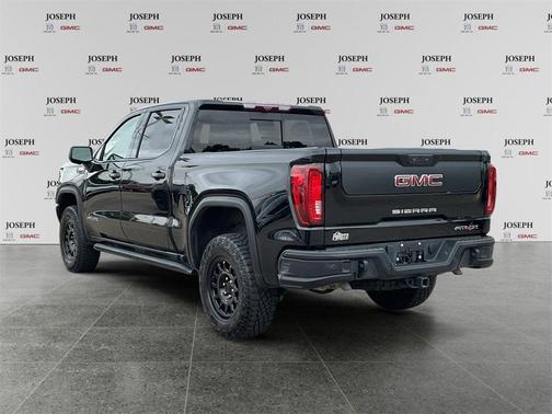 2023 GMC Sierra 1500 AT4X
