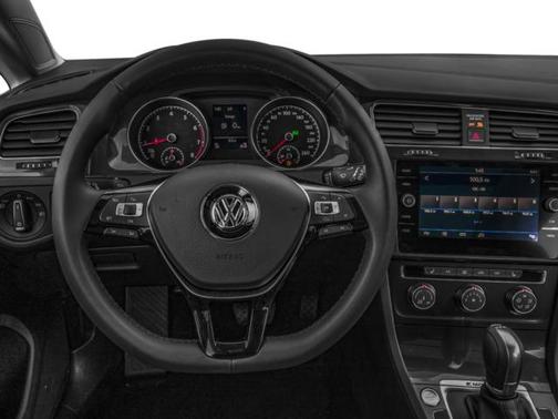2018 Volkswagen Golf SportWagen TSI SE