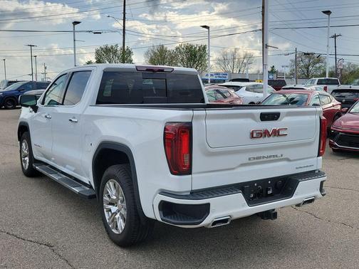 Summit White 2023 GMC Sierra 1500 Denali
