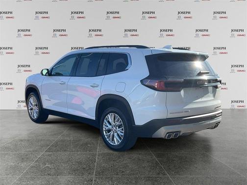 2024 GMC Acadia Elevation