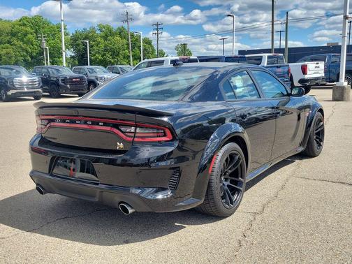 Pitch Black Clearcoat 2023 Dodge Charger R/T Scat Pack