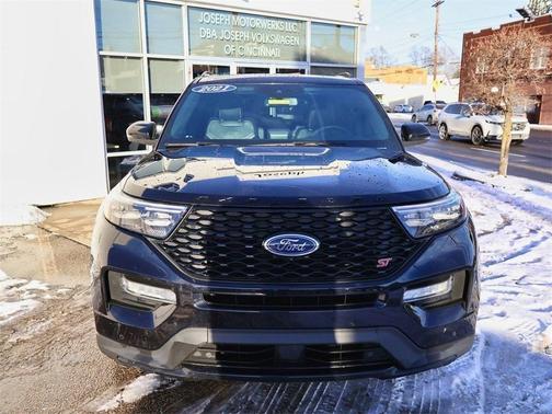 2021 Ford Explorer ST
