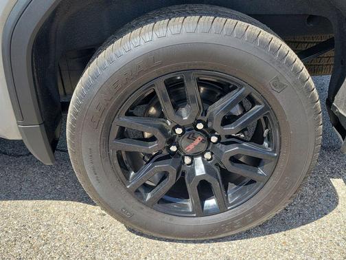 Sterling Metallic 2023 GMC Sierra 1500 Elevation