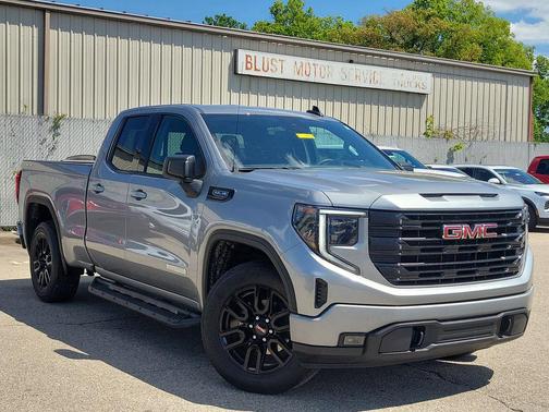 Sterling Metallic 2023 GMC Sierra 1500 Elevation