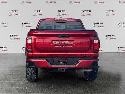 2023 GMC Canyon Denali