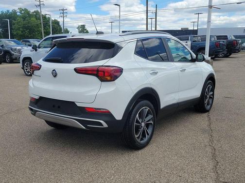 Summit White 2023 Buick Encore GX Select