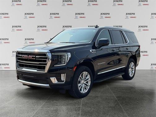 2022 GMC Yukon SLT