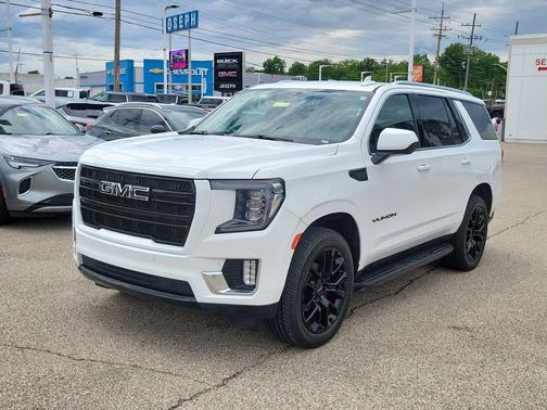 Summit White 2022 GMC Yukon SLE