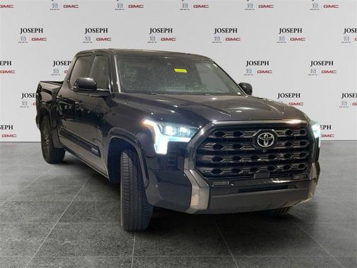 2022 Toyota Tundra Platinum