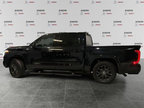 2022 Toyota Tundra Platinum