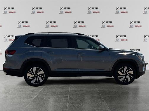 2024 Volkswagen Atlas 2.0T SE