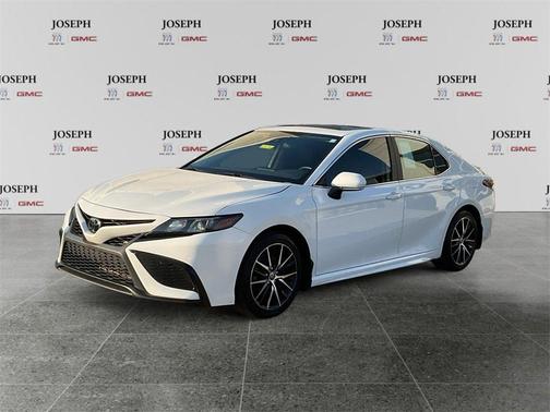 2021 Toyota Camry SE Nightshade