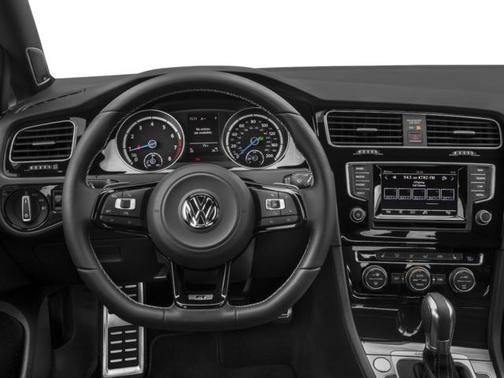 2017 Volkswagen Golf R 4-Door