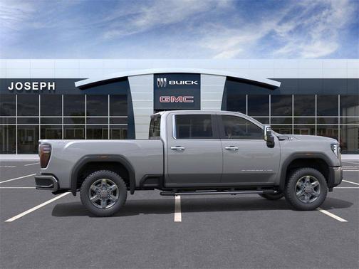 2025 GMC Sierra 3500 SLT
