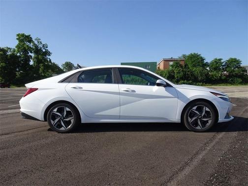 2023 Hyundai ELANTRA HEV Limited