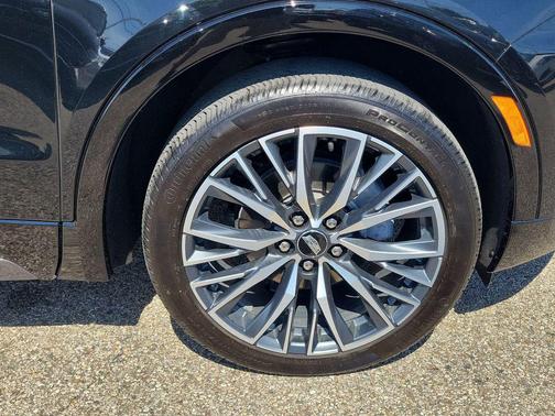 Stellar Black Metallic 2025 Cadillac XT4 Sport
