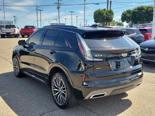 Stellar Black Metallic 2025 Cadillac XT4 Sport