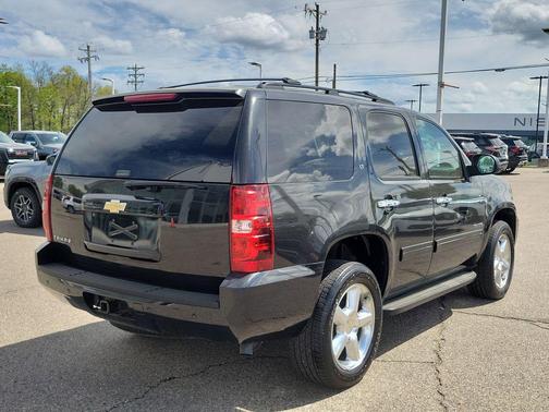 Black Granite Metallic 2011 Chevrolet Tahoe LT