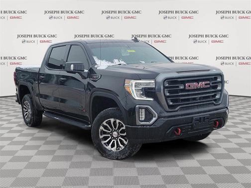 2022 GMC Sierra 1500 Limited AT4