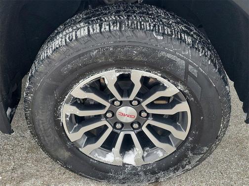 2022 GMC Sierra 1500 Limited AT4