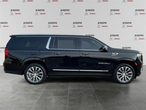 2022 GMC Yukon XL Denali