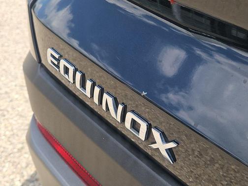 Black Metallic 2026 Chevrolet Equinox 1LT