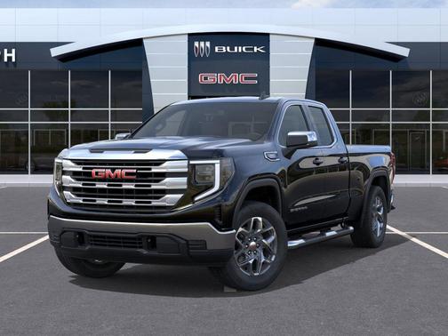 Onyx Black 2026 GMC Sierra 1500 SLE