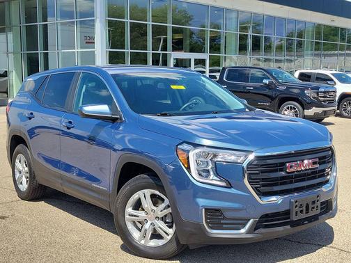Downpour Metallic 2024 GMC Terrain SLE