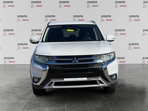 2020 Mitsubishi Outlander ES
