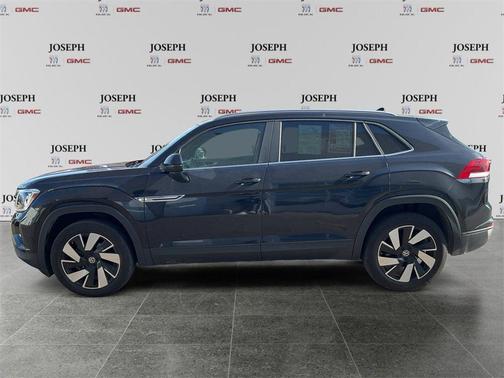 2024 Volkswagen Atlas Cross Sport 2.0T SE w/Technology