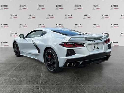 2021 Chevrolet Corvette Stingray w/2LT