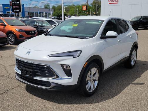 Summit White 2025 Buick Encore GX Preferred