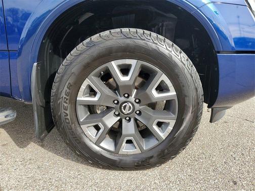 2021 Nissan Titan Platinum Reserve