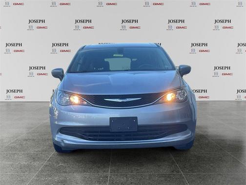 2017 Chrysler Pacifica LX